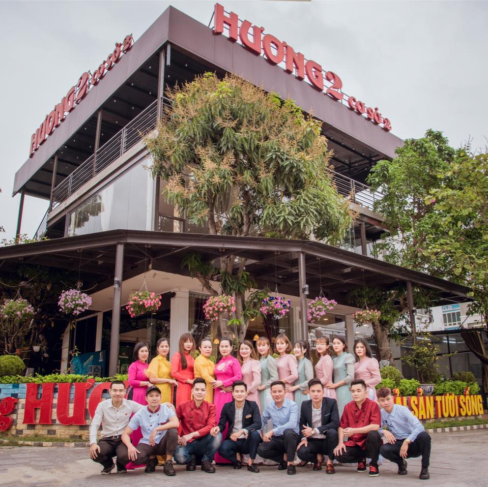 nhà hàng hải sản uy tín Hạ Long