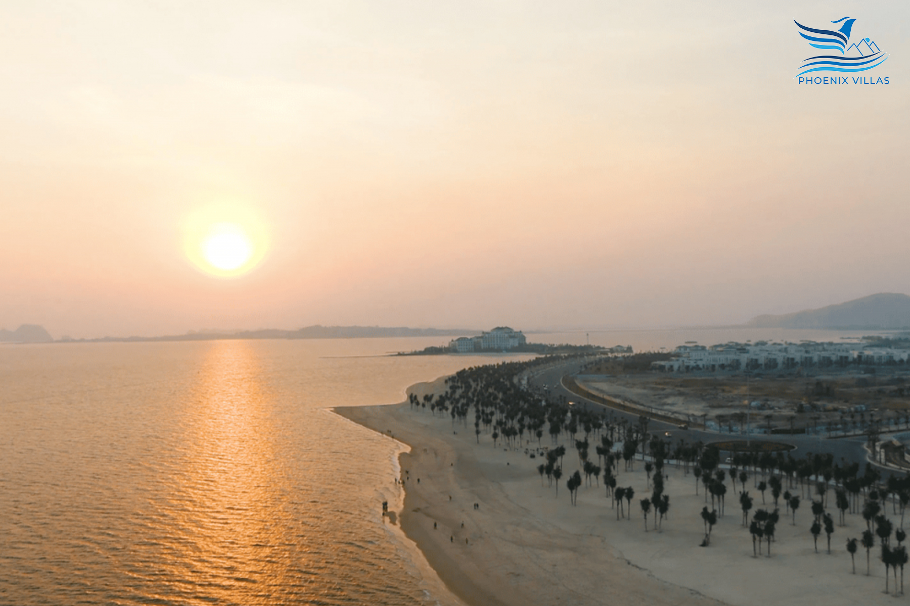Bãi biển Bãi Cháy Quảng Ninh - Bãi biển nhân tạo thu hút đông khách